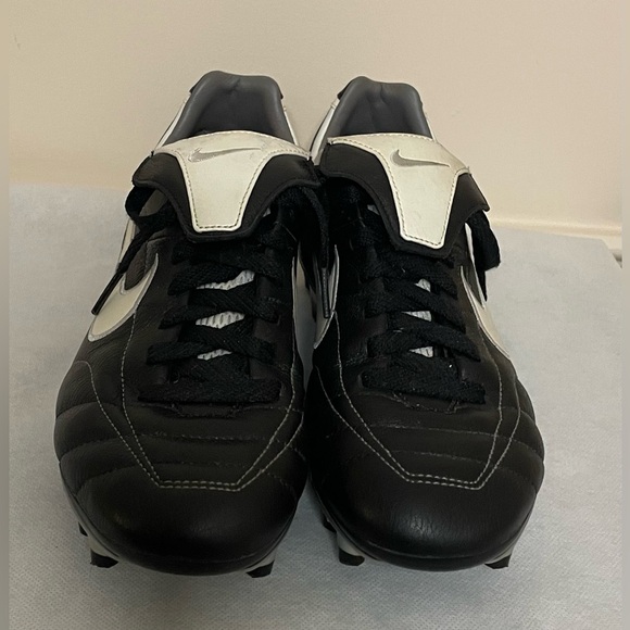 Nike Shoes - Vintage Nike Tiempo Leather Cleats Size Men 7.5 / Women 9 / EU 40.5